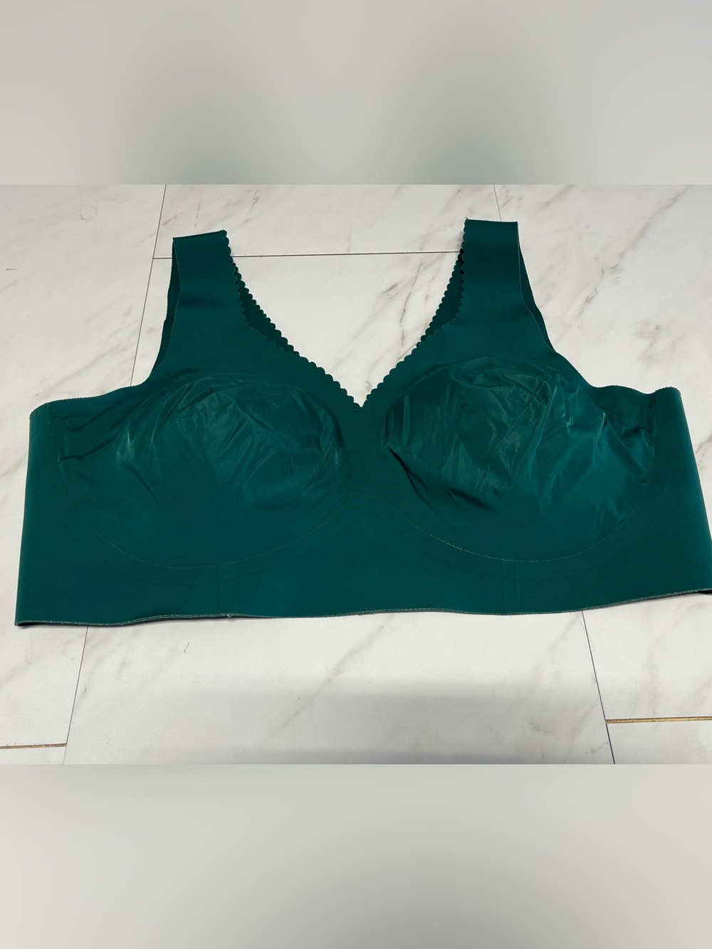 Evelyn & Bobbie The Evelyn Ultra Lift smoothing wire free dark green bra 2XL